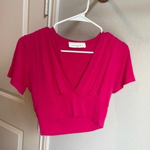 American threads cropped pink shirt size small
